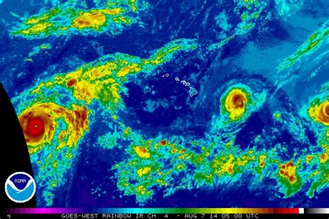 Tropical Storm Warning for Maui, Hurricane Warning for Big Island ...