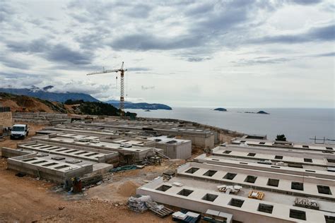 Slobodna Dalmacija Velika potražnja za grobnim mjestima u Dupcu Kad