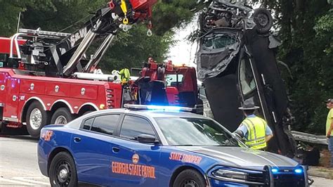 High Speed Chase Ends With 2 Overturned Vehicles In Atlanta