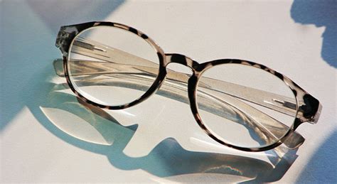 5 Reasons Why You Should Buy Your Next Pair Of Glasses From Your ...