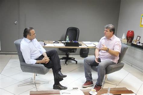 Gazzetta Recebe Visita Do Deputado Federal Roberto De Lucena