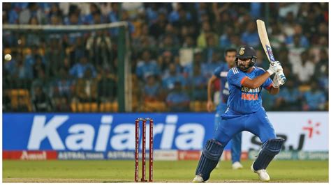 IND vs AFG, 3rd T20I: After two consecutive ducks, Rohit Sharma roars ...