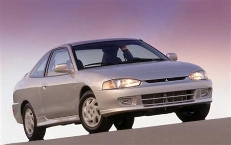 2002 Mitsubishi Mirage Review & Ratings | Edmunds