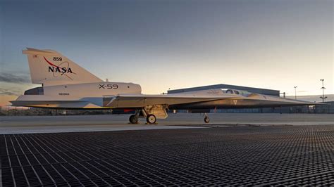 Lockheed And NASA Unveil Finished X-59 Low Boom Aircraft - Mentour Pilot