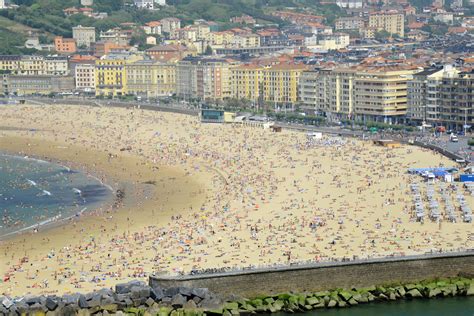 Beach San Sebastian (3) | San Sebastián | Pictures | Spain in Global ...