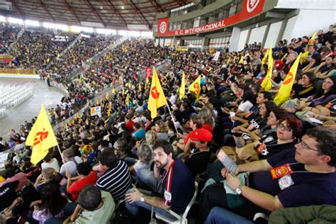 Professores Da Rede Estadual Aprovam Greve Por Tr S Dias