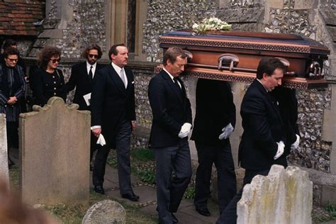 Funeral for Conor Clapton, Son of Musician Eric Clapton - I Love ...