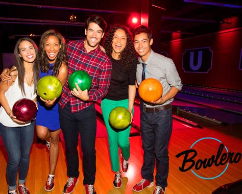 Deal Bowlero Bowling Packages Save Up To 50 Certifikid