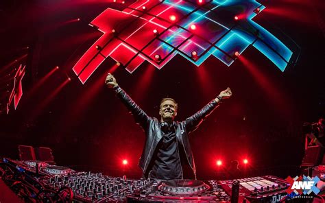 Armin Van Buuren