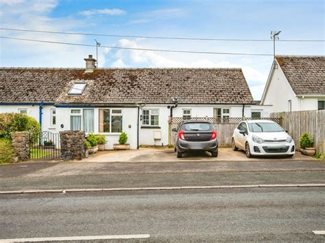 2 Bed Semi Detached House For Sale In The Ridgeway Saundersfoot Dyfed