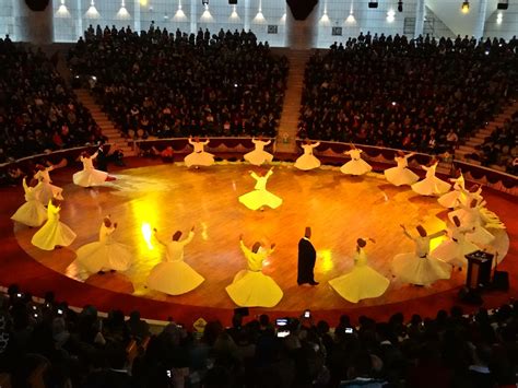 Dervishes Ceremony in Istanbul - TOURQUIA