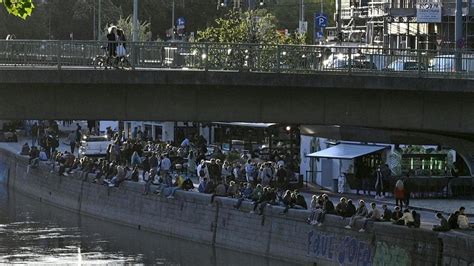 Polizei K Ndigt Aktion Scharf Am Donaukanal An