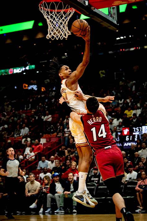 Photos: Spurs vs Miami Heat I 2/3/24 Photo Gallery | NBA.com