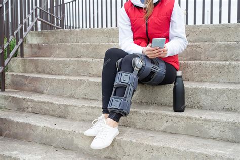 Premium Photo Woman Wearing Knee Brace Or Orthosis After Leg Surgery