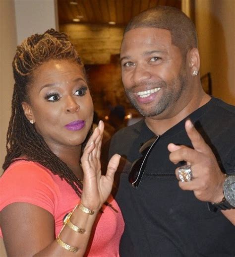 Photos Kevin Harts Ex Wife Torrei Hart Shows Off Her New Man