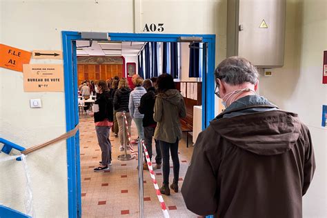 Eerste Resultaten Franse Presidentsverkiezingen Le Pen Grotendeels Aan