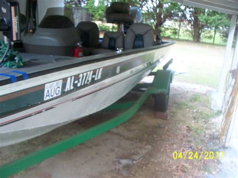 Bass Tracker 1998 For Sale For 2 800 Boats From