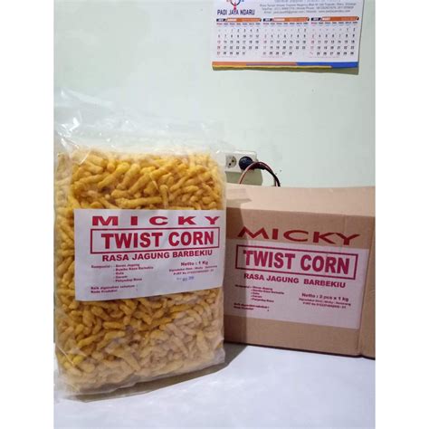 Jual Twist Corn Micky Jagung Bakar Dus Snack Rasa Jagung Bakar Kg