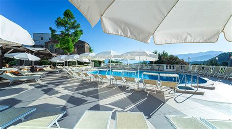 Swimming pool Sant'Agata Sui Due Golfi | Hotel Jaccarino | 4-star hotel