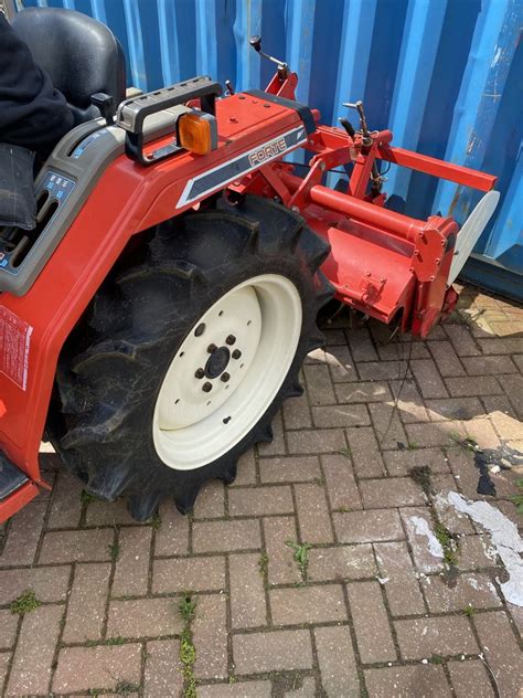 Traktor Ciagnik Komunalny Yanmar F7 Nie Kubota Zwiernik OLX Pl