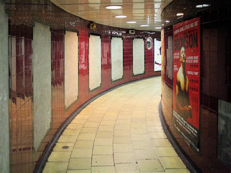 Notting Hill Gate Underground Station Bowroaduk Flickr