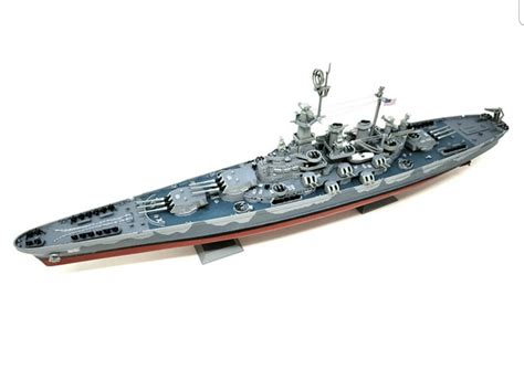 USS North Carolina BB 55 Battleship Plastic Model Military Ship Kit