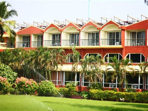 MAJORDA BEACH RESORT - Prices & Hotel Reviews (Goa) - Tripadvisor