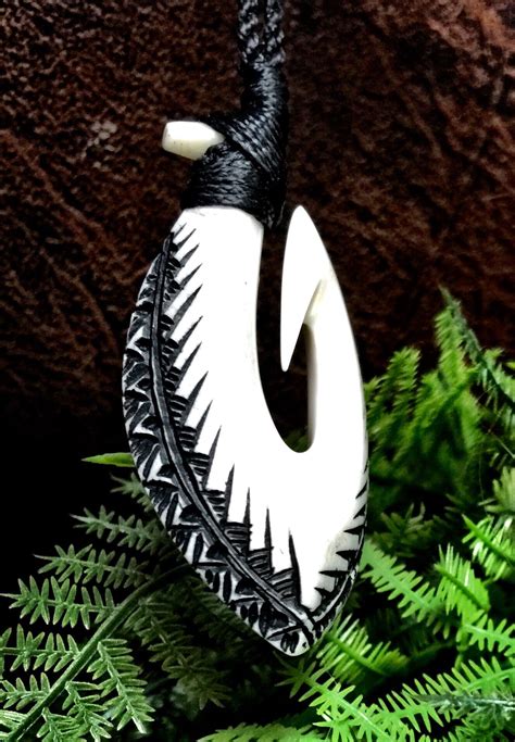 Cattle Bone Hook Carving By Master Carver Beau Rasmussen Sāmoa Bone