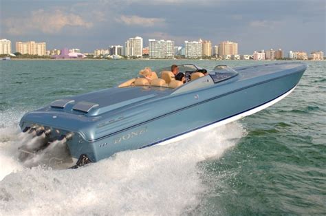 Research Donzi Marine on iboats.com