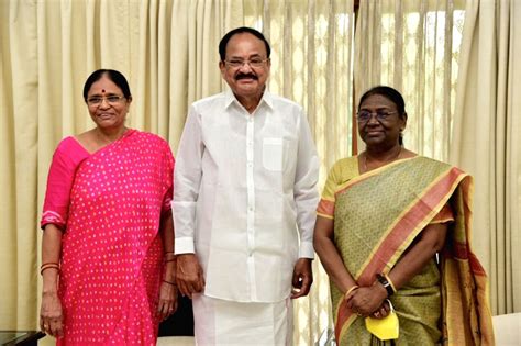 Vice President M Venkaiah Naidu Meets Droupadi Murmu