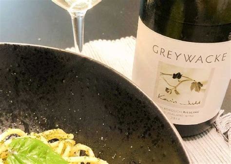 Gi T T R U Vang New Zealand Greywacke Riesling