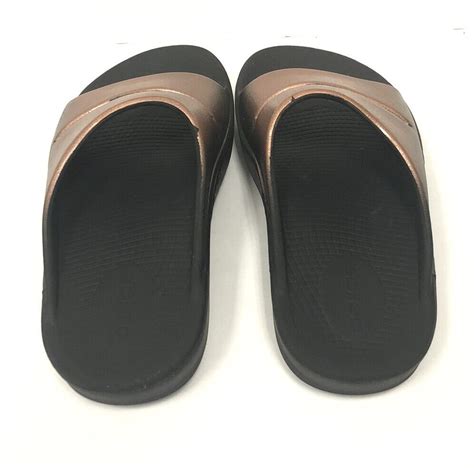 Oofos Ooahh Luxe Recovery Slides Metallic Bronze Wome Gem