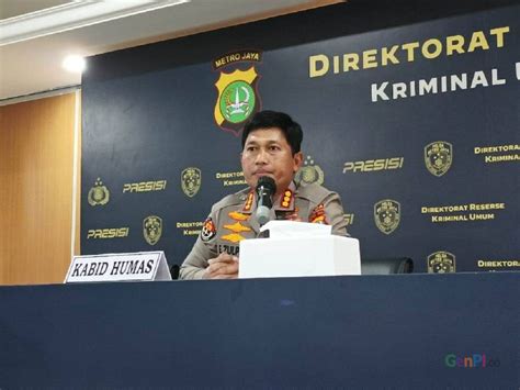 Polisi Tak Menahan Roy Suryo Begini Kata Kombes Zulpan GenPI Co