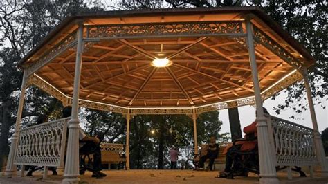 Mumbais Iconic Kamala Nehru Park Reopens Hindustan Times