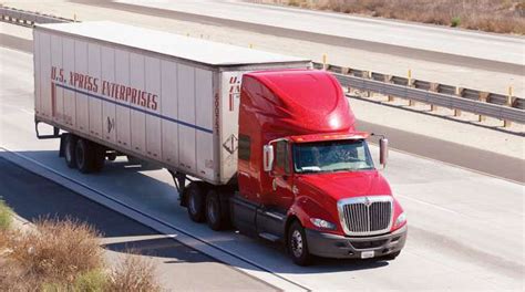 U.S. Xpress Moves to Divest U.S.-Mexico Trucking Operations | Transport ...