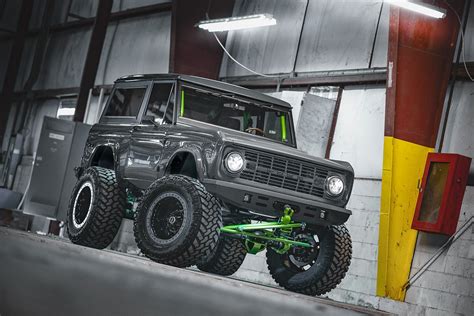 Custom 1975 Ford Bronco Gets Supercharged V8 Coyote Engine Swap 38