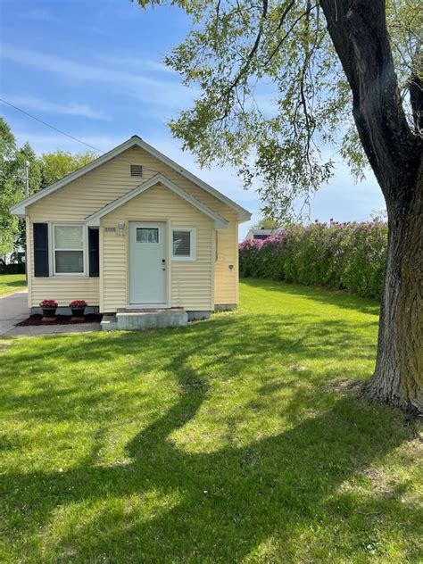 Escanaba Cabins | Cabins and More | Airbnb