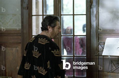 image  marcello mastroianni   set   film henry iv
