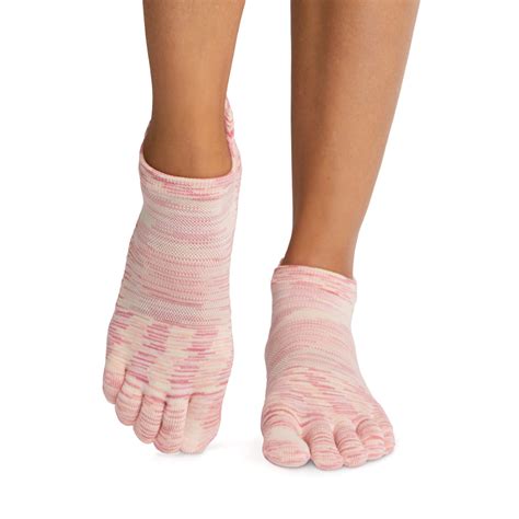 Full Toe Low Rise Tec Grip Socks Toesox Tavi Vooray