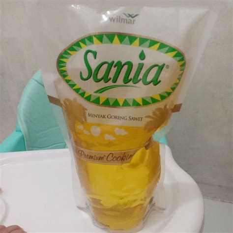 Jual Minyak Goreng Sania 1 Liter Indonesia Shopee Indonesia