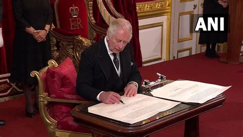 World News God Save The King King Charles III Formally Proclaimed