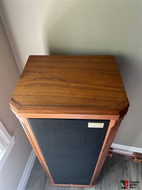 Tannoy Prestige Kensington Gr Speakers Pair Walnut Finish Mint