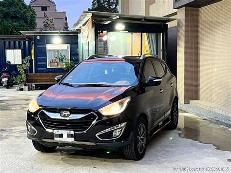 Hyundai現代 Ix35 主打15萬內休旅車 20旗艦版 免鑰匙啟動 全景天窗 耐操好開可全貸私分