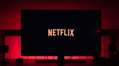 Netflix va lansa abonamente cu reclame şi va taxa partajarea de parole