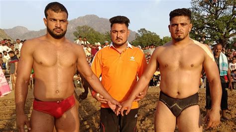 Surjeet Reasi Vs Rinku Delhi Kushti Dangal Gram Mode Reasi