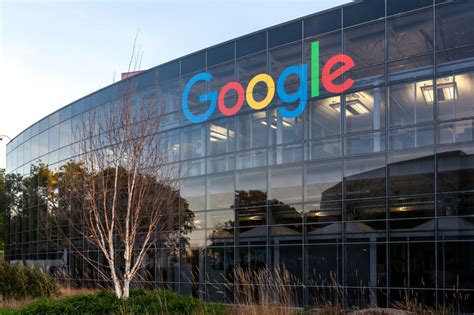 hace google  reducir su huella de carbono