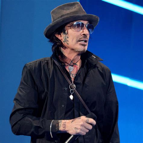 Tommy Lee Shares The Real Story Behind That Full Frontal Selfie