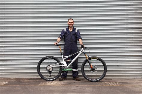 Building Guy Martin’s Custom Orange Five Evo | Orange Bikes