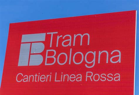 Tram In Via Emilia Ponente E Saffi Il Cantiere Si Sposta Al Centro