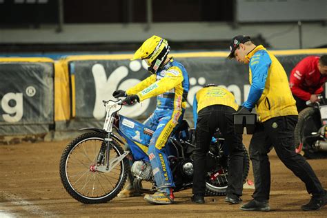 Oskar Fajfer wystąpi w Lesznie Kontuzja stopy mu nie przeszkodzi w